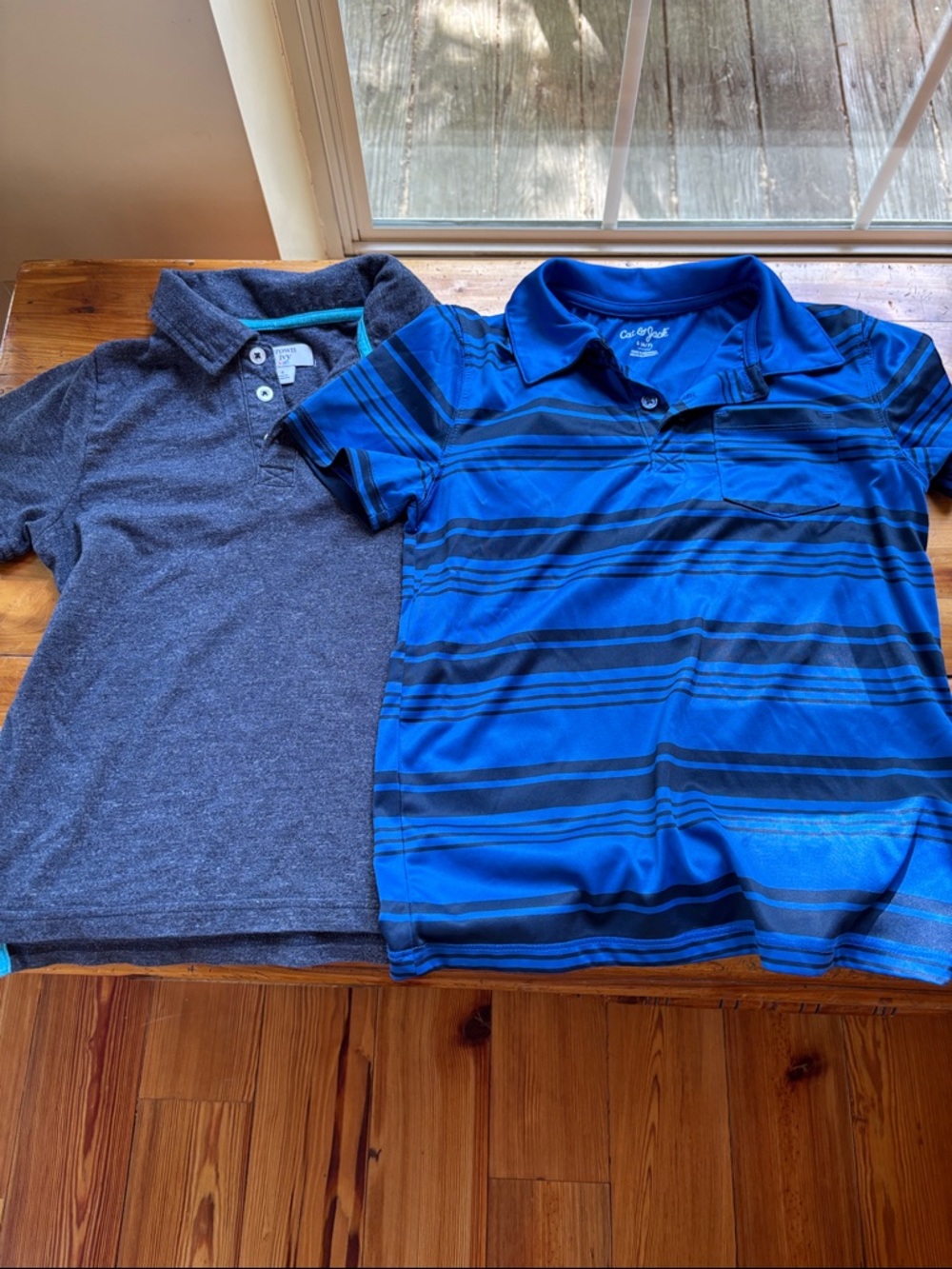 2 Boys 3 Button Shirts....Cat & Jack 6/7    Crown & Ivy Size 6